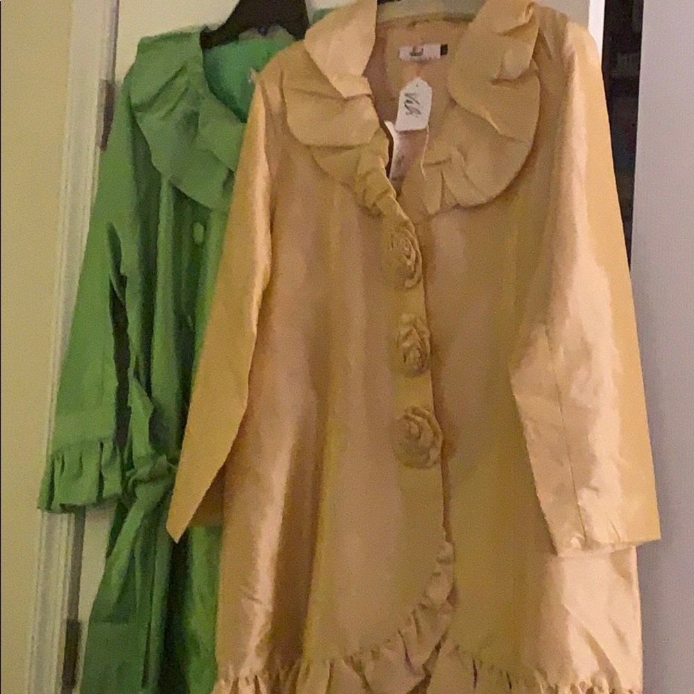 Jackets green and yellow